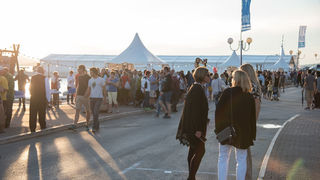 11. Gastol stol na biogradskoj rivi. Foto: Vinko Pešić 11. Gastol stol na biogradskoj rivi. Foto: Vinko Pešić