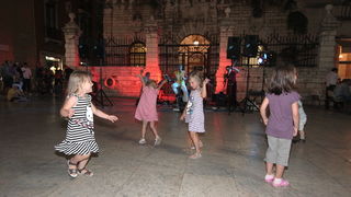 Narodni trg: koncert Aldemaromania trio & Ricardo Luque foto: Angelo Virag Narodni trg: koncert Aldemaromania trio & Ricardo Luque foto: Angelo Virag