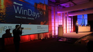 Rovinj, 190410.
U staroj TDR-ovoj tvornici cigareta pocela je deseta konferencija WinDays. Ove godine WinDays konferencija je podjeljena na dve tematske jedinice: prvi je WinDays tehnology koji traje od 19. do 22. 4. te WinDays business koji ce se odrzat Rovinj, 190410.
U staroj TDR-ovoj tvornici cigareta pocela je deseta konferencija WinDays. Ove godine WinDays konferencija je podjeljena na dve tematske jedinice: prvi je WinDays tehnology koji traje od 19. do 22. 4. te WinDays business koji ce se odrzat