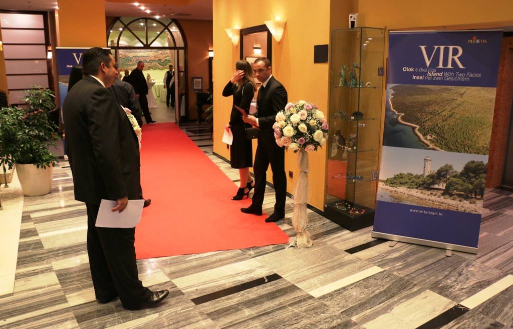 Virska gala večer u Grand hotelu Bonavia u Rijeci Virska gala večer u Grand hotelu Bonavia u Rijeci