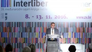 Gradonacelnik Milan Bandic na Zagrebackom velesajmu otvorio je 39. medjunarodni sajam knjiga Interliber i Reboot InfoGamer 2016. Photo: Anto Magzan/PIXSELL