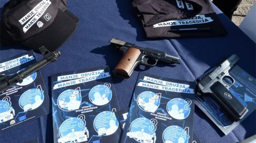 Manje oružja, manje tragedija Manje oružja, manje tragedija