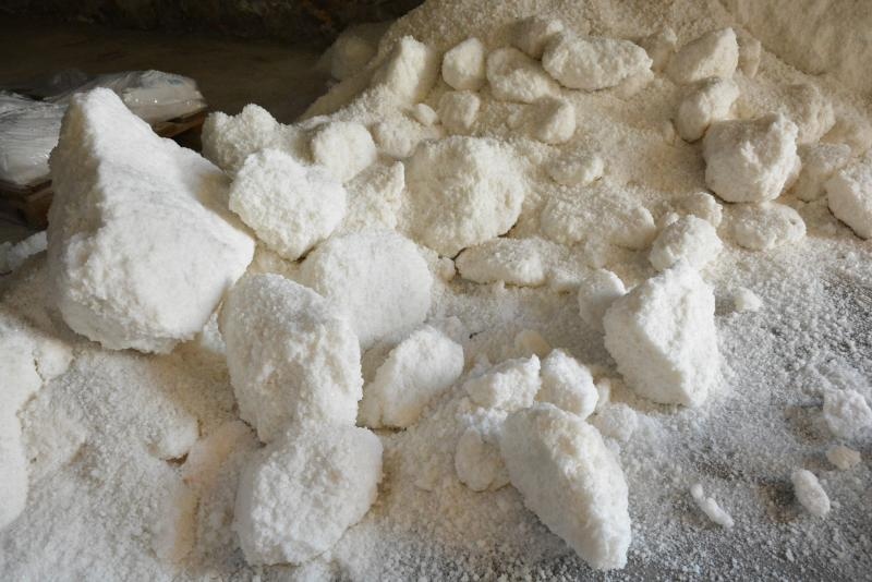 Nin – Povijesni gradic Nin pokraj Zadra za svoju prepoznatljivost ima nadaleko poznatu i najstariju hrvatsku solanu. Pod geslom “Prica o soli…” i dan danas se sol proizvodi na tradicionalan nacin. Photo: Damir Spehar/PIXSELL Nin – Povijesni gradic Nin pokraj Zadra za svoju prepoznatljivost ima nadaleko poznatu i najstariju hrvatsku solanu. Pod geslom “Prica o soli…” i dan danas se sol proizvodi na tradicionalan nacin. Photo: Damir Spehar/PIXSELL