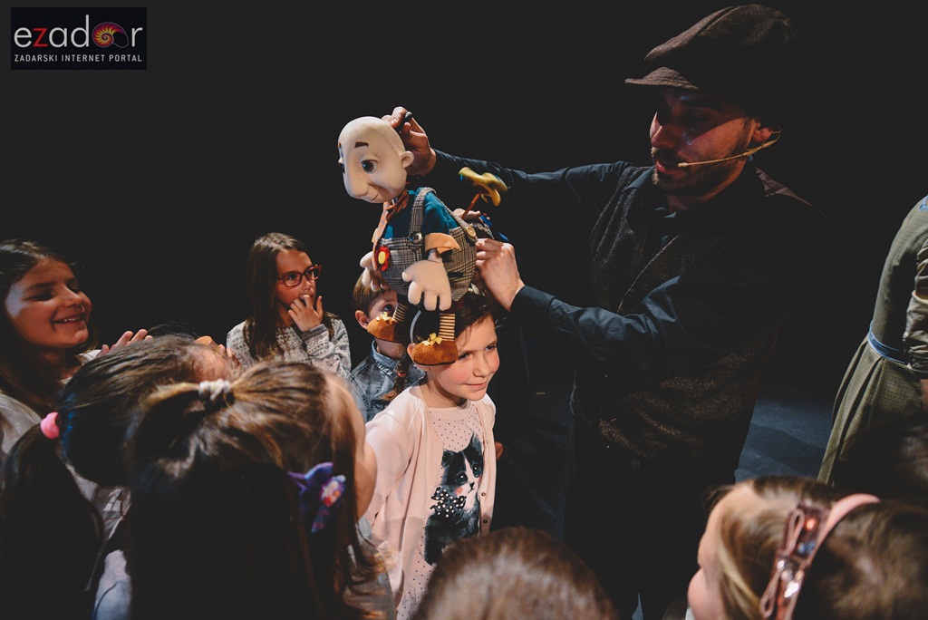 Obilježen Dan kazališta za mlade i Dan lutkarstva Obilježen Dan kazališta za mlade i Dan lutkarstva