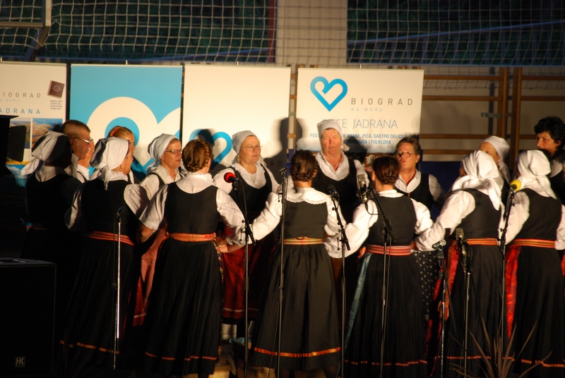 “Dalmacija pjeva i pleše”- međunarodni koncert u Mozirju “Dalmacija pjeva i pleše”- međunarodni koncert u Mozirju