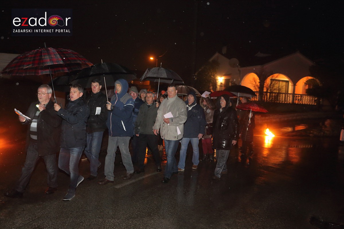 Bibinje: Tradicionalna procesija s Križem na Veliki Petak