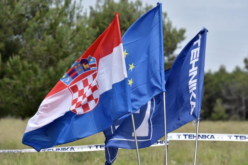 Biograd na Moru: Postavljen kamen temeljac za zabavni park Mirnovec. Foto: Dino Stanin/PIXSELL Biograd na Moru: Postavljen kamen temeljac za zabavni park Mirnovec. Foto: Dino Stanin/PIXSELL