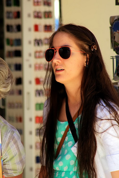 Skitnja gradom by Roberto Lerga