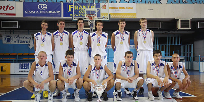 Juniori : KK Zadar : KK Olimpija (foto:Saša Čuka) Juniori : KK Zadar : KK Olimpija (foto:Saša Čuka)