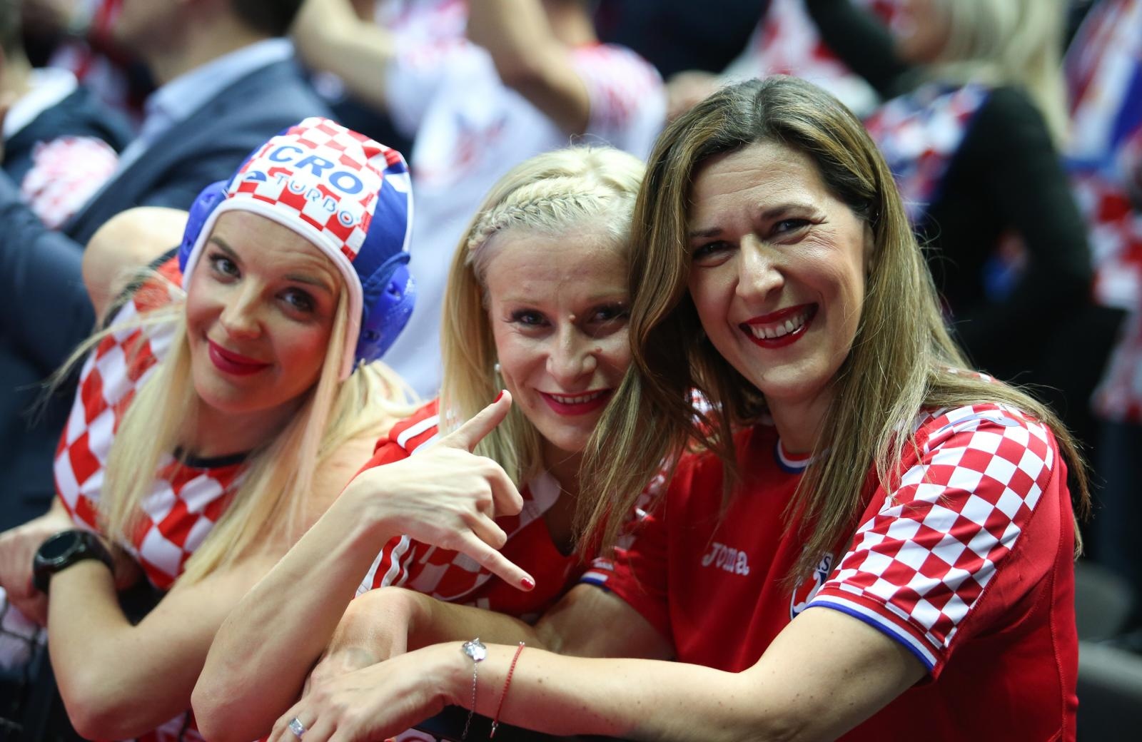 Spaladium Arena, Split – Europsko rukometno prvenstvo, skupina A, 1. kolo, Hrvatska – Srbija. Spaladium Arena, Split – Europsko rukometno prvenstvo, skupina A, 1. kolo, Hrvatska – Srbija.