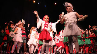 HKK Zadar – Plesna čestitka Zadarskog plesnog ansambla