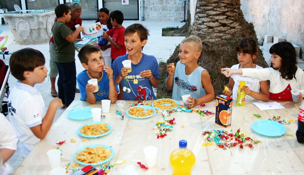 Likovna radionica u Pagu, Foto: pagpress.com