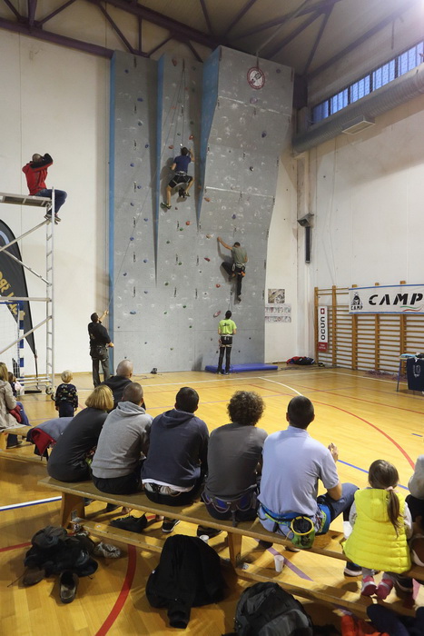 Bibinje: Županijsko natjecanje u sportskom penjanju na umjetnoj stijeni. Foto: Leo Banić