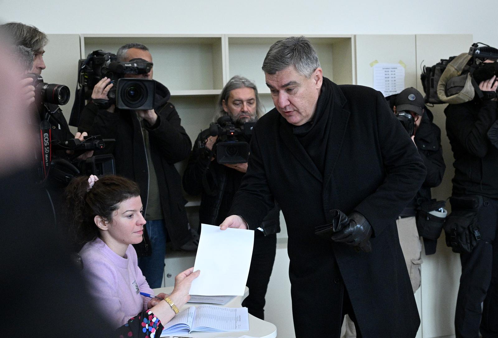 Zoran Milanović glasovao je u drugom krugu predsjedničkih izbora