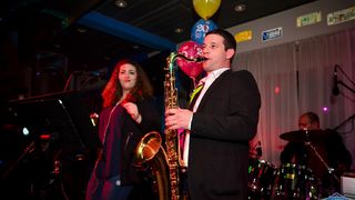 U Famous beach and grill baru Rockatansky bend proslavio je 20 godina djelovanja U Famous beach and grill baru Rockatansky bend proslavio je 20 godina djelovanja