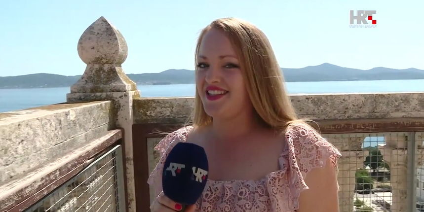 Nela Šarić na kampanelu sv. Stošije Nela Šarić na kampanelu sv. Stošije