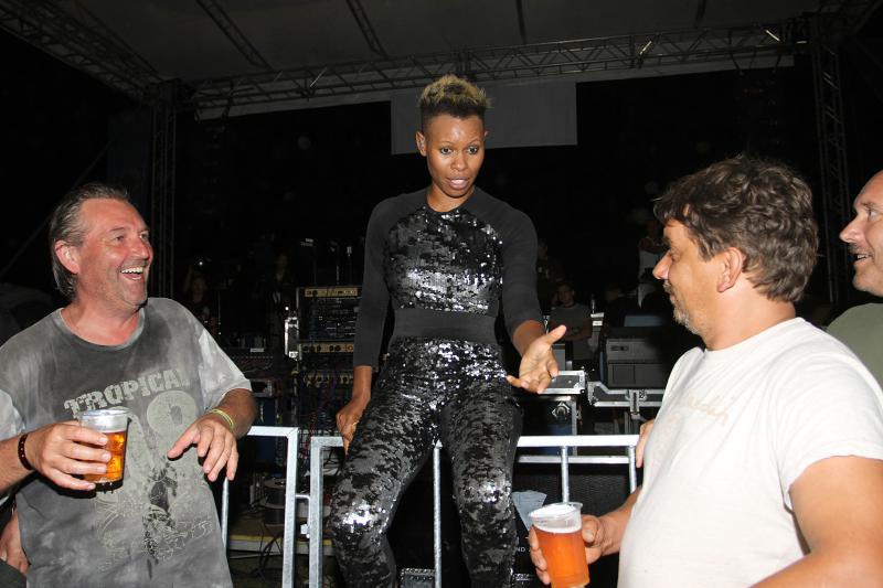 Skunk Anansie i Dubioza kolektiv oduševili nekoliko tisuća posjetitelja. Photo: Kristina Stedul Fabac/PIXSELL Skunk Anansie i Dubioza kolektiv oduševili nekoliko tisuća posjetitelja. Photo: Kristina Stedul Fabac/PIXSELL