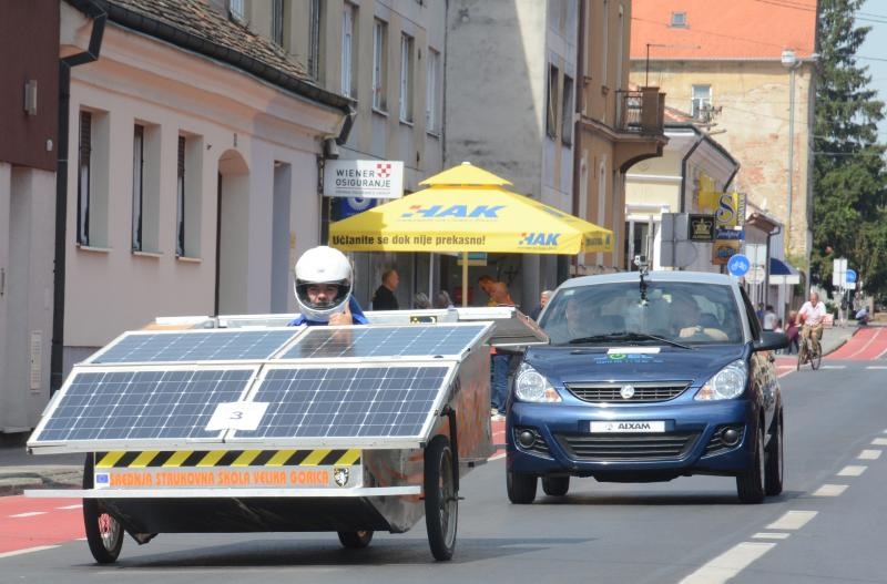 Sisak: Utrka solarnih automobila hrvatskih stukovnih škola