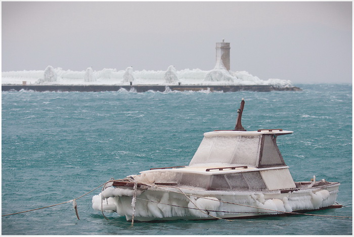 Đir po ledu okovanom Senju, Foto: Kristijan Orlić Đir po ledu okovanom Senju, Foto: Kristijan Orlić