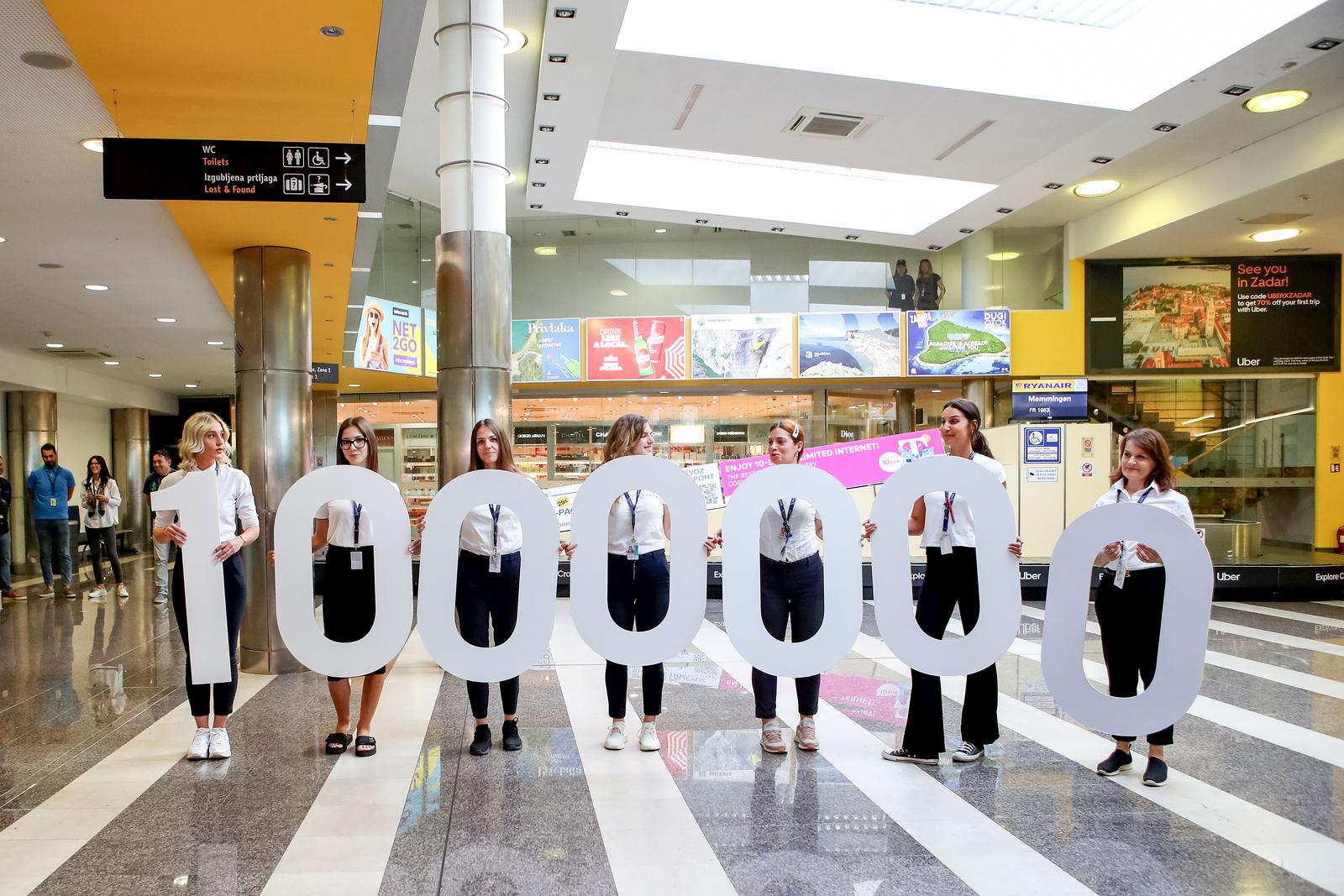 Milijunti putnik sletio u Zračnu luku Zadar