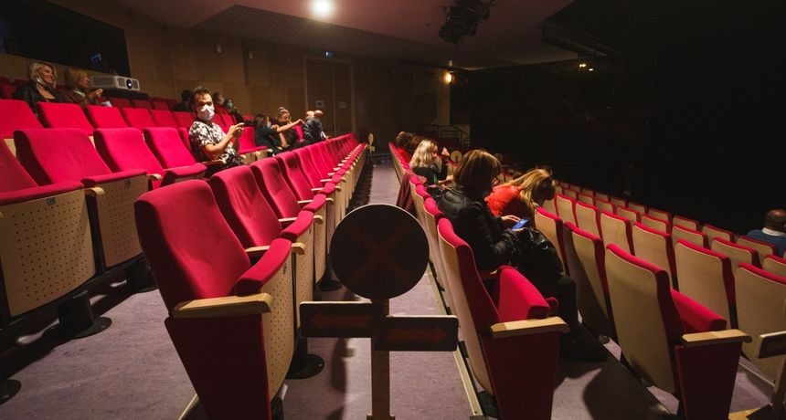 Kino zona: U Kazalištu lutaka Zadar održana projekcija filma “Bogu hvala”