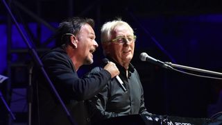 Koncert Olivera Dragojevića i Zlatana Stipišića u pulskoj Areni. Kao gosti nastupili su 2CELLOS. Photo: Duško Marušić/PIXSELL