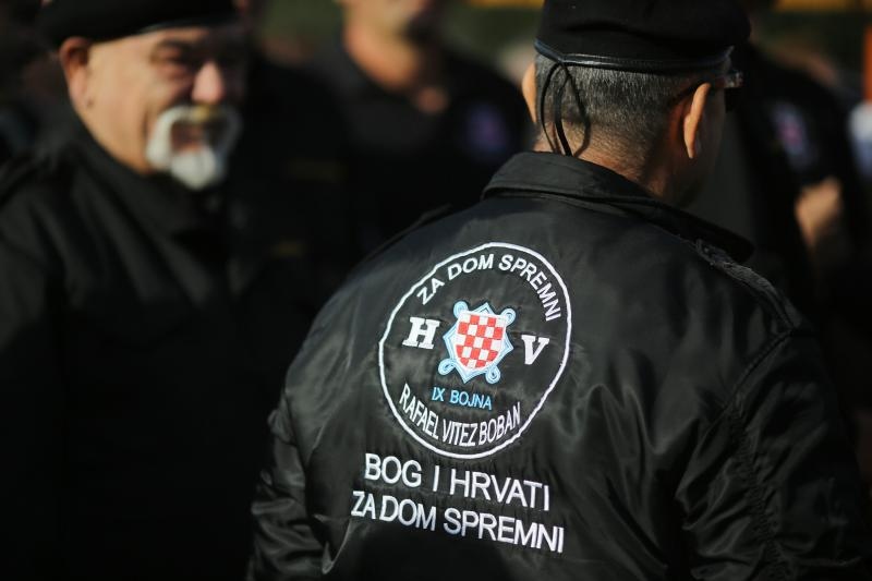 Kolonom sjećanja i polaganjem vijenaca obilježena 23. obljetnica stradanja Škabrnje, Foto: Filip Brala/PIXSELL Kolonom sjećanja i polaganjem vijenaca obilježena 23. obljetnica stradanja Škabrnje, Foto: Filip Brala/PIXSELL