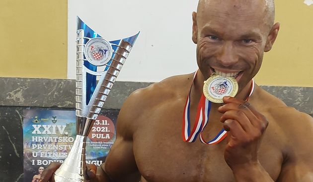 Mario Božić na Državnom prvenstvu u body buildingu ponio je titulu apsolutnog pobjednika