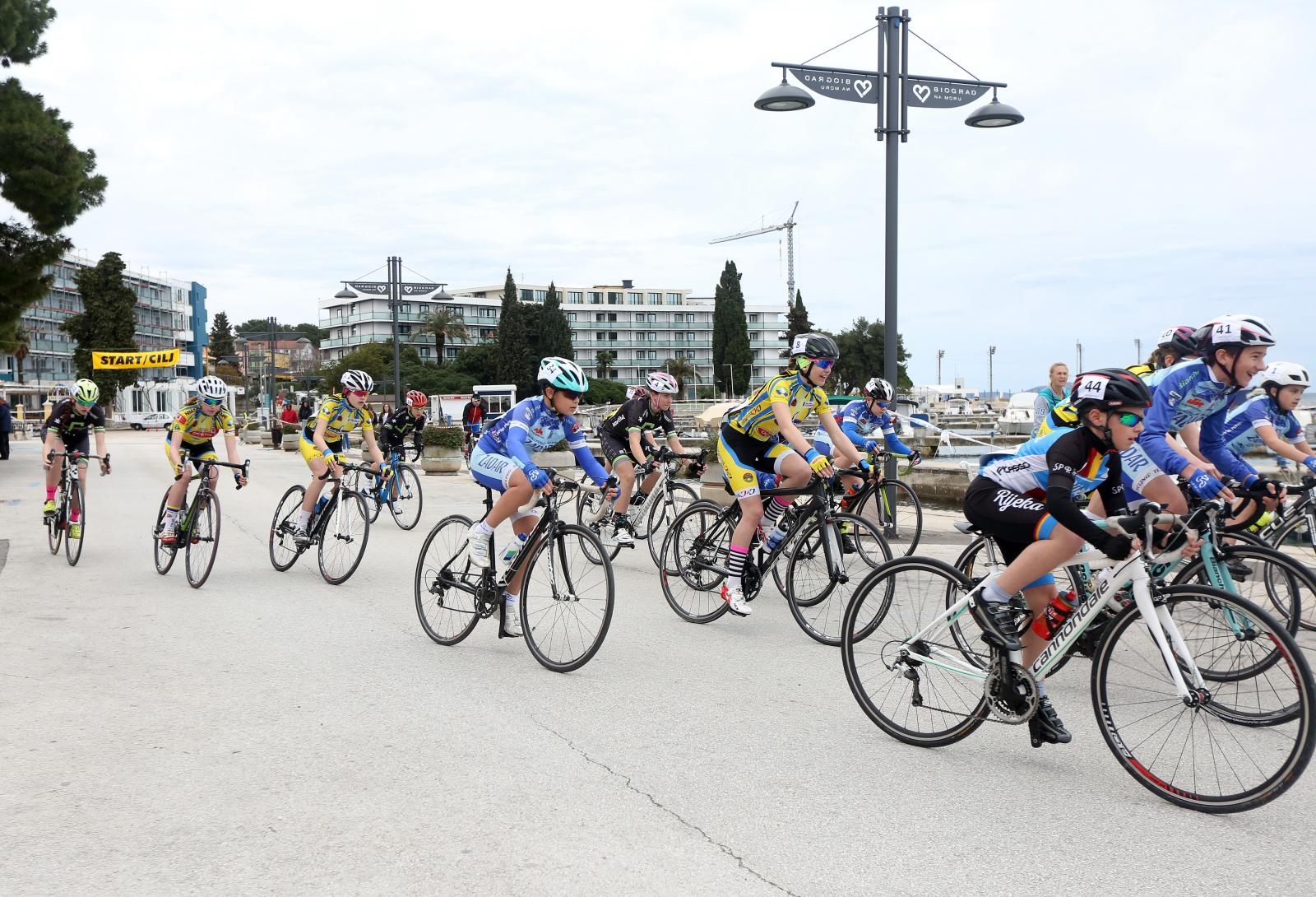 Održana rekreativna međunarodna biciklistička utrka Biograd Bike Race
