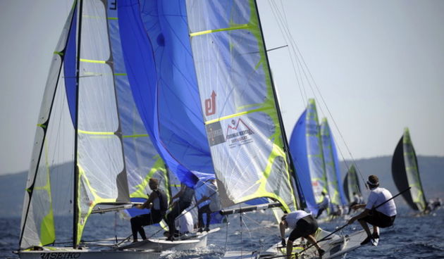 Zadar, 020909.
Europsko prvenstvo u jedrenju za klasu 49er 2009.
Danas se vozi treci dan regata na Europskom prvenstvu u klasi  49er koje se odrzava od 29og kolovoza do 5og rujna u organizaciji JK Uskok. 
Iako se start odgodio za vise od 2 sata odrzana su
