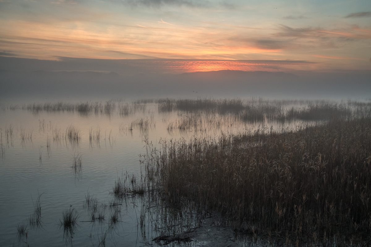 Čarobno jutro na Vranskom jezeru Čarobno jutro na Vranskom jezeru