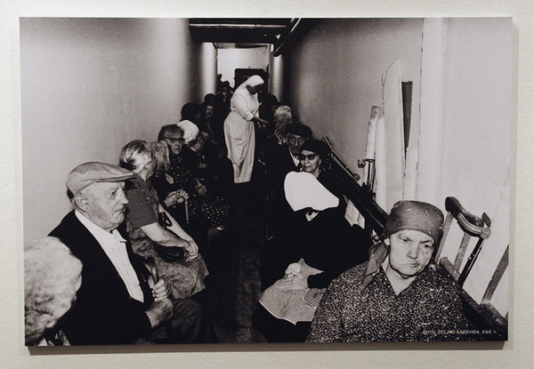 HKK: Otvorenje izlozbe “Razaranje Zadra” Zvonka Kucelina i Zeljka Karavide