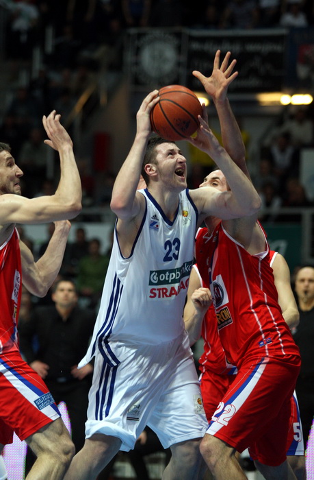 Zadar, 090313.
Dvorana Kresimira Cosica.
Utakmica 24.kola ABA lige, KK Zadar – KK Radnicki.
Na fotografiji: igrac Zadra (bijeli) Nurkic Jusuf.
Foto: Jure Miskovic / CROPIX Zadar, 090313.
Dvorana Kresimira Cosica.
Utakmica 24.kola ABA lige, KK Zadar – KK Radnicki.
Na fotografiji: igrac Zadra (bijeli) Nurkic Jusuf.
Foto: Jure Miskovic / CROPIX
