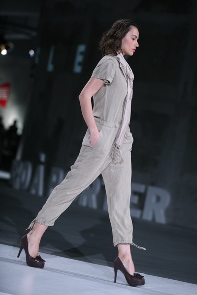 U trgovackom centru West gate odrzana je druga vecer modnog dogadjaja Nivea Cro a porter. Revije ce trajati od 24. do 27. ozujka. U trgovackom centru West gate odrzana je druga vecer modnog dogadjaja Nivea Cro a porter. Revije ce trajati od 24. do 27. ozujka.