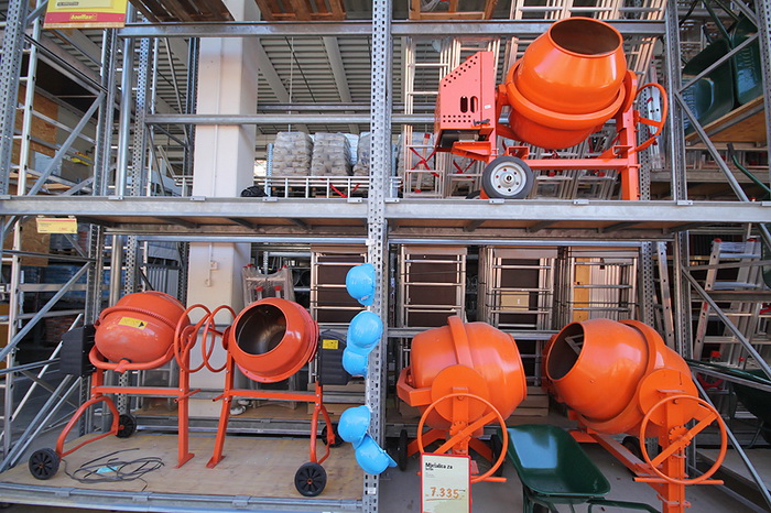 Velika fešta u bauMaxu 8. rujna 2012, Foto: Saša Čuka Velika fešta u bauMaxu 8. rujna 2012, Foto: Saša Čuka