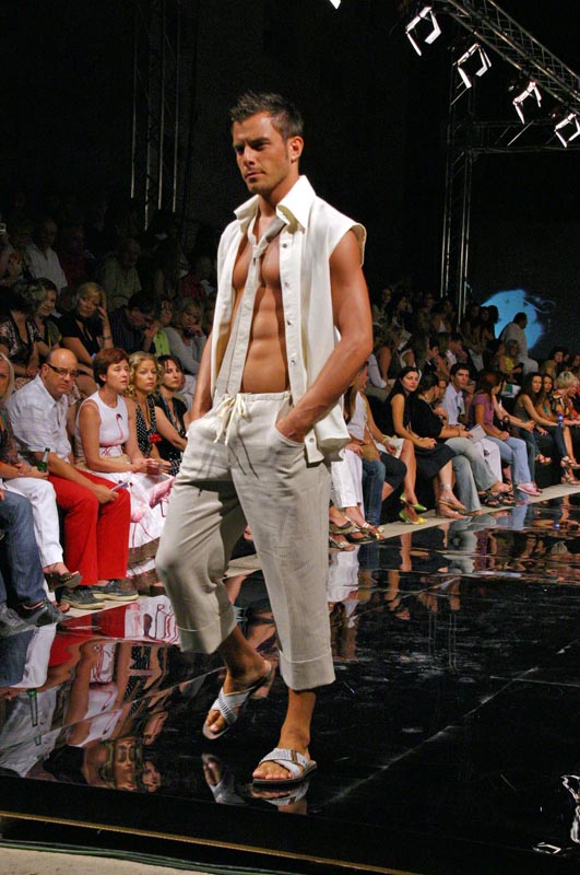 Image 1175021 (auto)