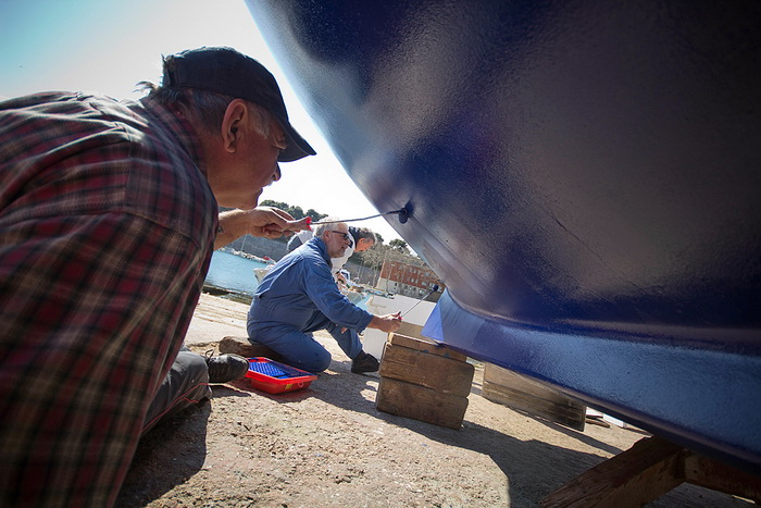 Jazine: Uređuju se barke i kaići, Foto: Saša Čuka