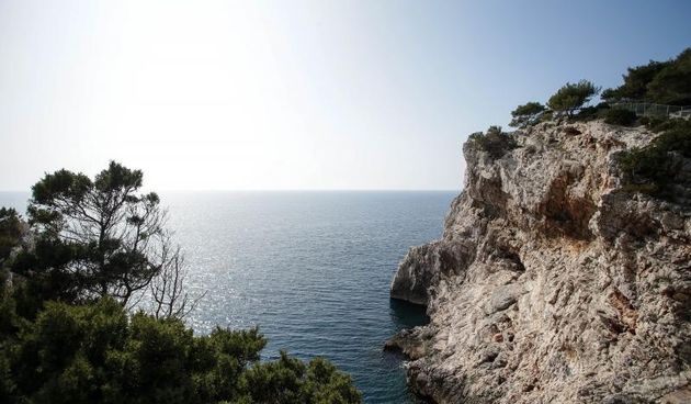 Dugi otok: đir uz klifove do lokalita Skrača u Parku prirode Telašćica