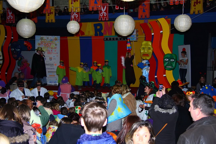 Karnevalić Radija 057, 8. veljače 2013. foto: Čedo Kaica Karnevalić Radija 057, 8. veljače 2013. foto: Čedo Kaica