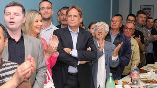 Nakon objave prvih izbornih rezultata nastalo je slavlje u stožeru HDZ-a i kolacijskih partnera. Slavila se pobjeda Božidara Kalmete, novog gradonačelnika Zadra, te pobjeda Stipe Zrilića, novog/satog župana Zadarske županije. Photo: Dino Stanin/PIXSELL Nakon objave prvih izbornih rezultata nastalo je slavlje u stožeru HDZ-a i kolacijskih partnera. Slavila se pobjeda Božidara Kalmete, novog gradonačelnika Zadra, te pobjeda Stipe Zrilića, novog/satog župana Zadarske županije. Photo: Dino Stanin/PIXSELL