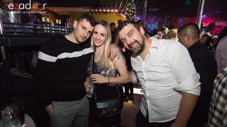 Ludnica u Saturnusu: Najbolji doček u svemiru i šire Ludnica u Saturnusu: Najbolji doček u svemiru i šire