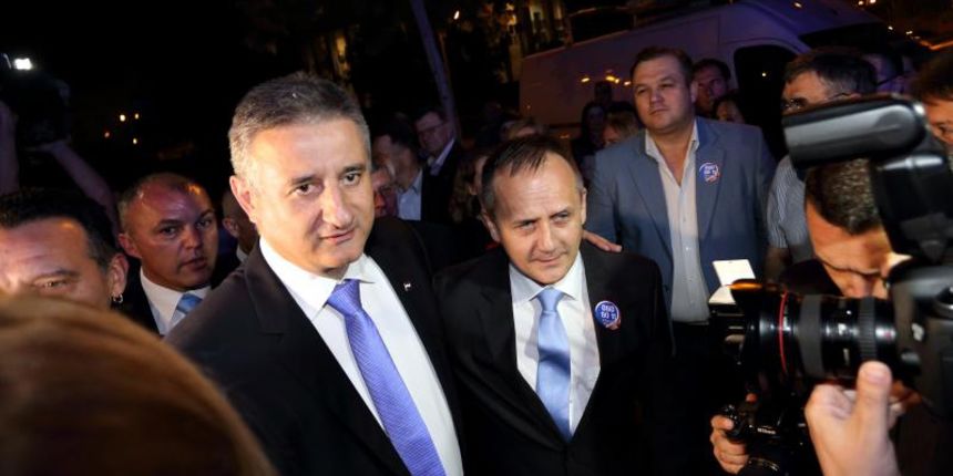 25.05.2014., Zagreb – Pracenje rezultata izbora za zastupnike u Europski parlament u stozeru HDZ-a. Tomislav Karamarko. Tomislav Karamarko dolazi u sredisnjicu HDZ-a na pracenje rezultata izbora za zastupnike u Europarlamentu. Photo: Davor Puklavec/PIXSEL 25.05.2014., Zagreb – Pracenje rezultata izbora za zastupnike u Europski parlament u stozeru HDZ-a. Tomislav Karamarko. Tomislav Karamarko dolazi u sredisnjicu HDZ-a na pracenje rezultata izbora za zastupnike u Europarlamentu. Photo: Davor Puklavec/PIXSEL