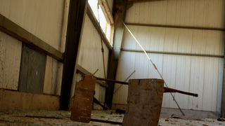 Devastirana bivša vojna baza Šepurine, Foto: Iva Idassa Devastirana bivša vojna baza Šepurine, Foto: Iva Idassa