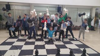 Josip Birkić i Karla Tadić prvaci OŠ Smiljevac u šahu za 2017. Josip Birkić i Karla Tadić prvaci OŠ Smiljevac u šahu za 2017.