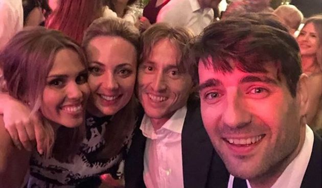 Na svadbu Vedrana Ćorluke stigao i Luka Modrić sa suprugom