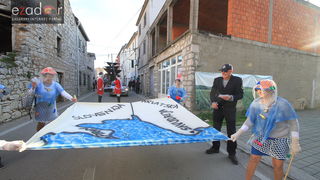 Maškarana povorka Velike Bake u Murteru