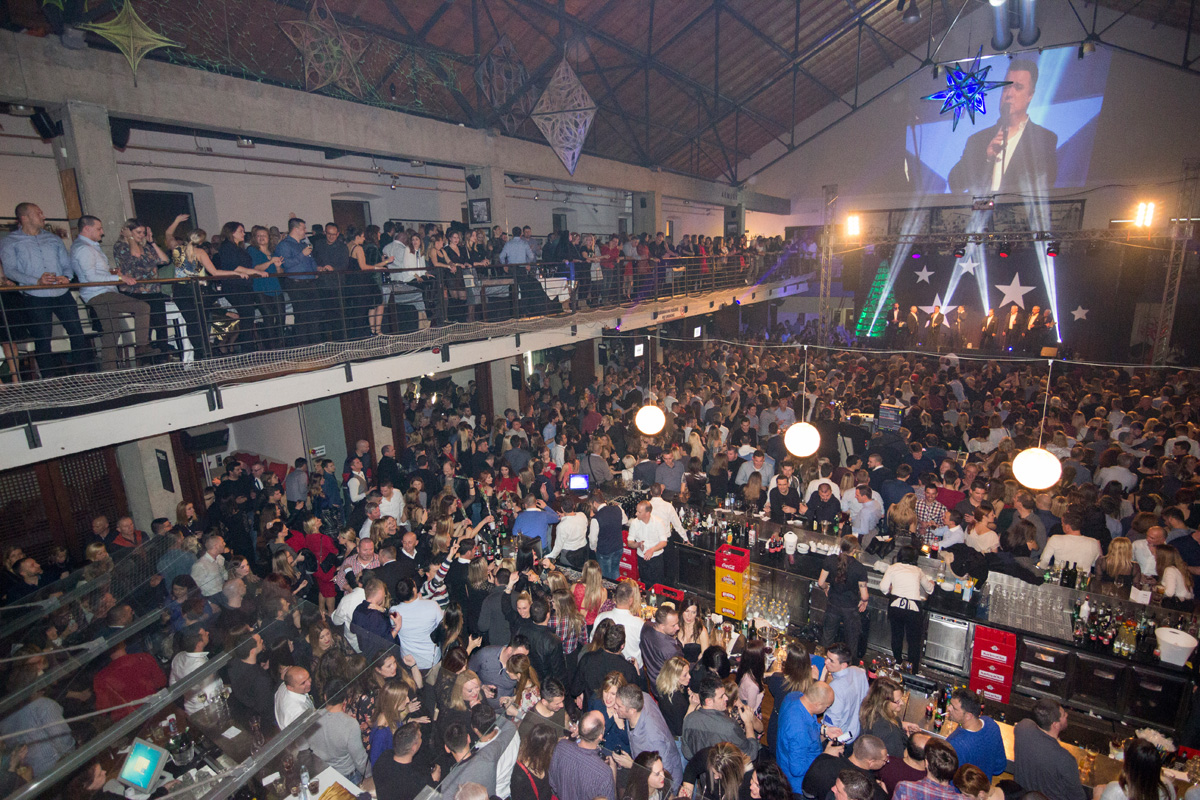 Božićni koncert Tomislava Bralića i klape Intrade u zadarskom klubu Arsenal 25. prosinca 2016.