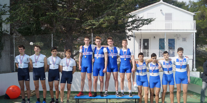 Četverac na pariće mlađih juniora Grgo Gurlica, Luka Pera, Mihovil Bogatić i Marko Medin