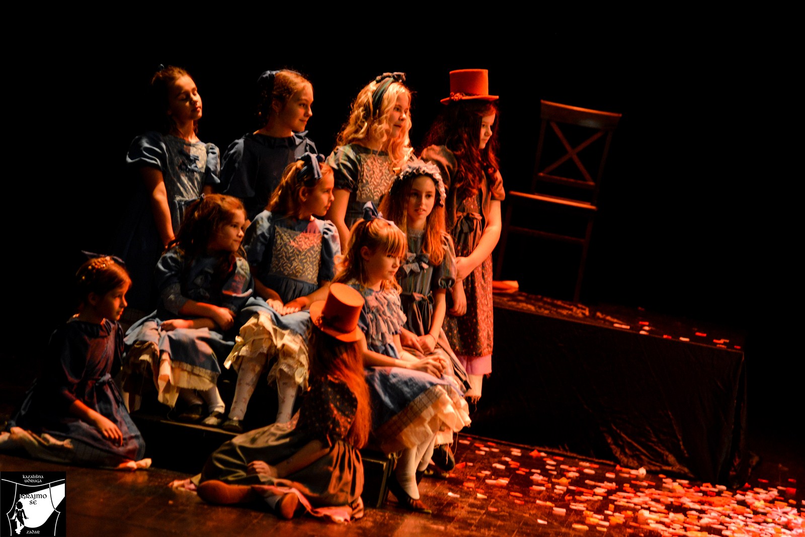 Kazališna udruga “Igrajmo se”: Predstava “Godišnja doba”