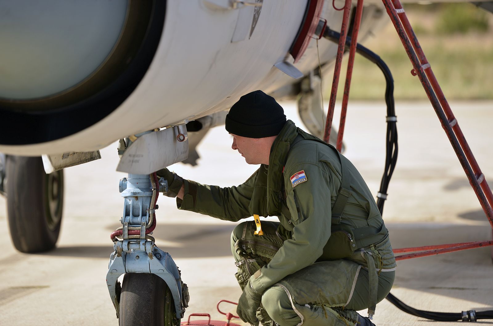 Vježbe pilota borbenih MIG-ova Vježbe pilota borbenih MIG-ova